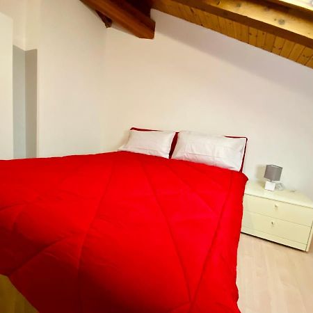 Casa Dei Leoni Apartment Aosta Bagian luar foto