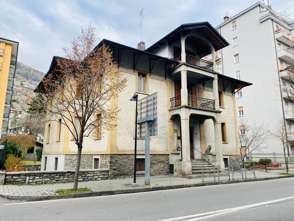 Casa Dei Leoni Apartment Aosta Bagian luar foto