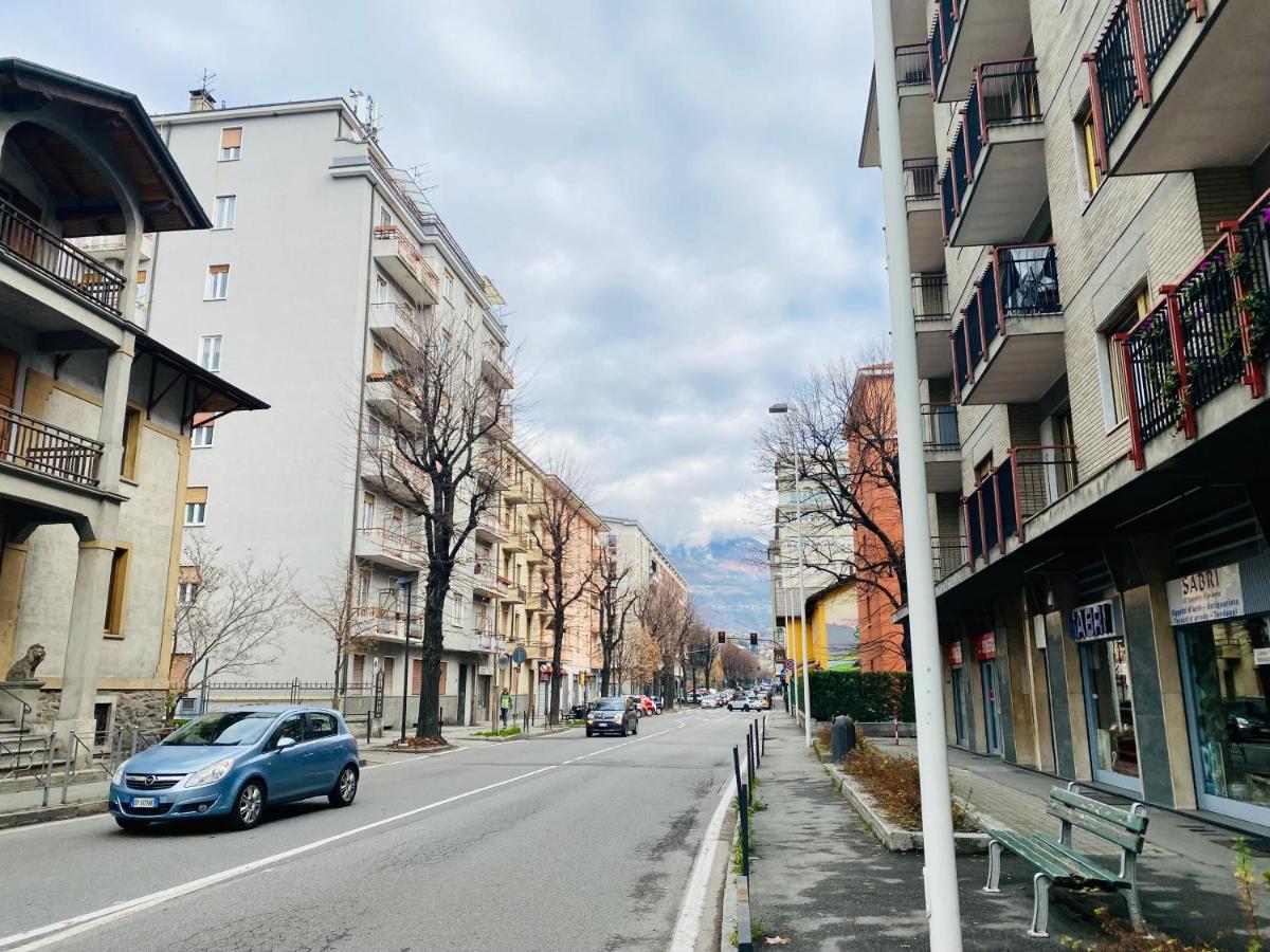 Casa Dei Leoni Apartment Aosta Bagian luar foto