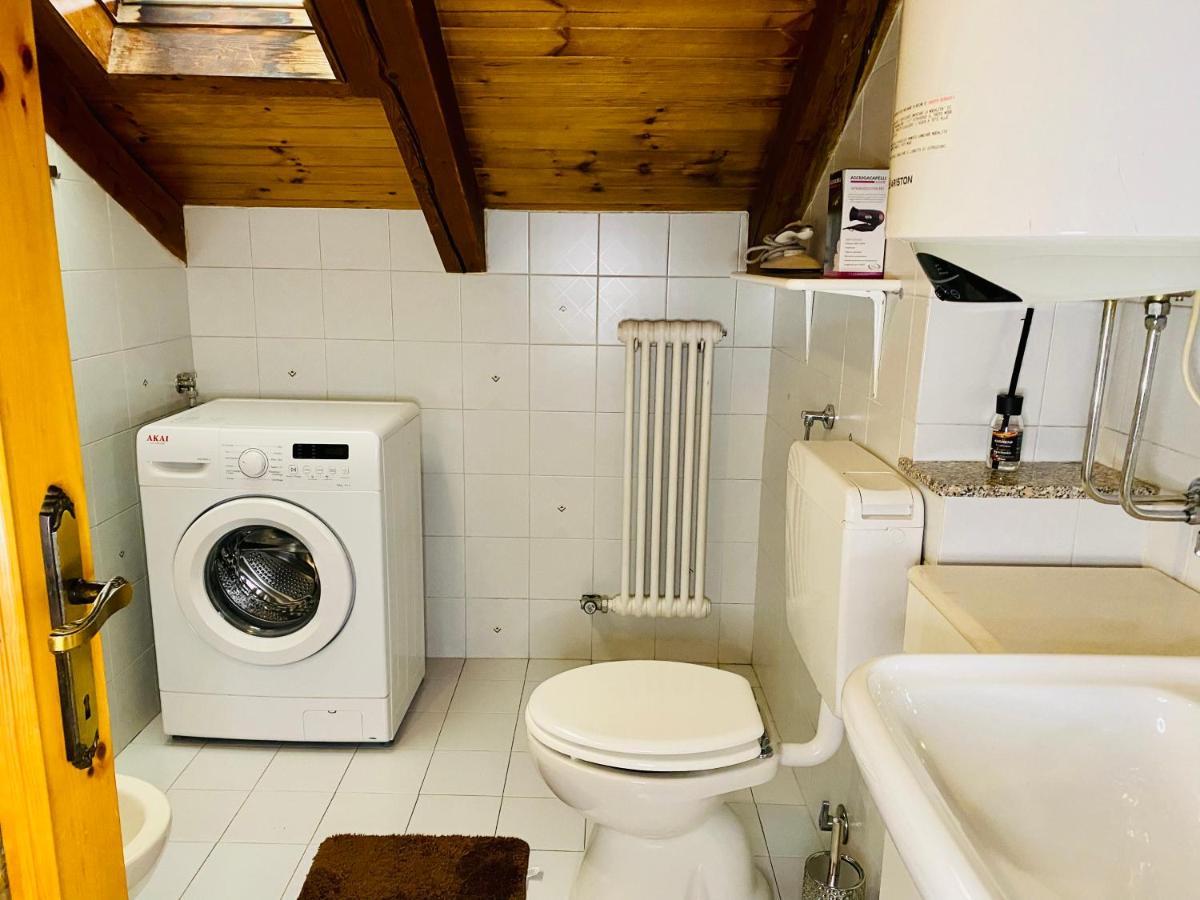 Casa Dei Leoni Apartment Aosta Bagian luar foto